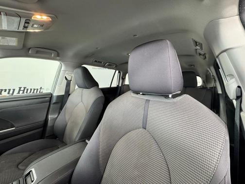2021 Toyota Highlander Hybrid LE