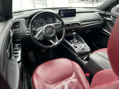 2023 Mazda CX-9 Carbon Edition