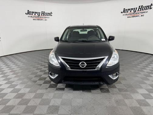 2017 Nissan Versa 1.6 SV