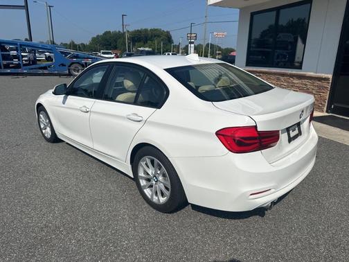 2018 BMW 320 i