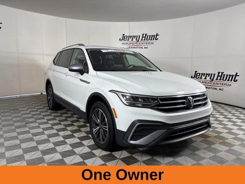 Pure White 2024 Volkswagen Tiguan 2.0T Wolfsburg Edition