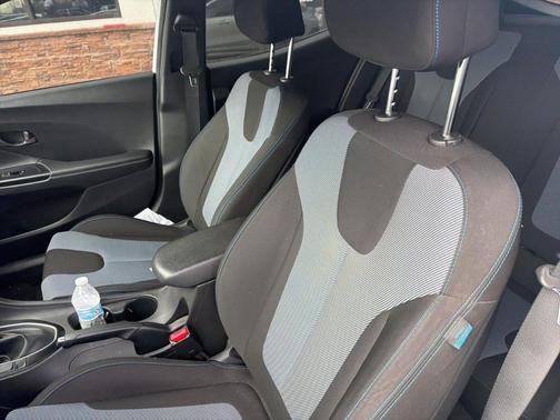 2019 Hyundai Veloster 2.0