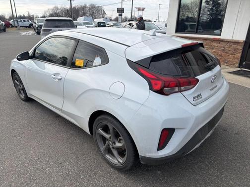 2019 Hyundai Veloster 2.0