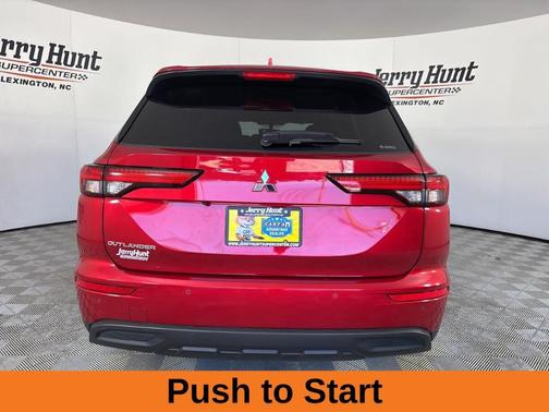 2024 Mitsubishi Outlander ES