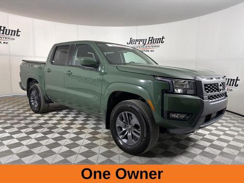 2025 Nissan Frontier SV