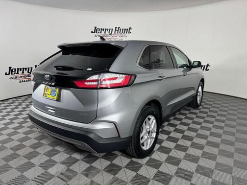 Silver Metallic 2023 Ford Edge SEL