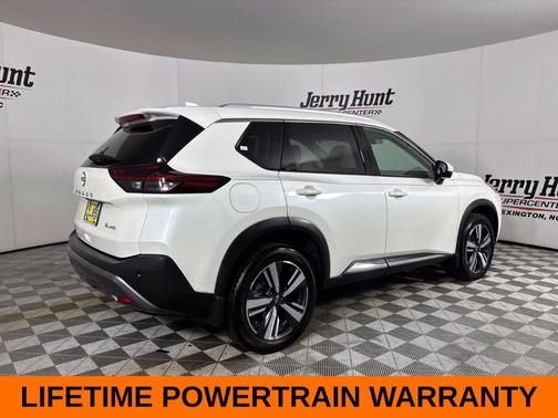 White 2023 Nissan Rogue SL