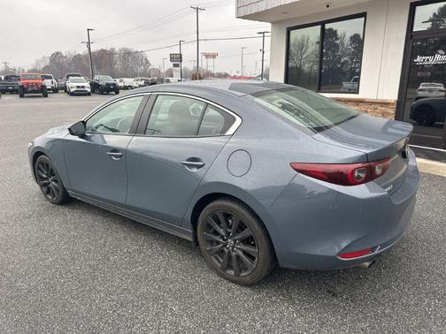 2022 Mazda Mazda3 Carbon Edition