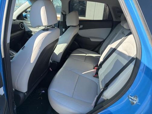 2023 Hyundai KONA Limited