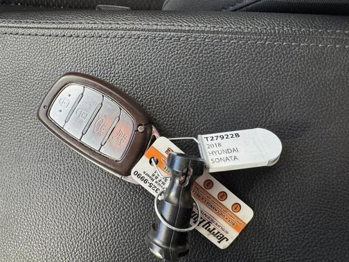 Machine Gray 2018 Hyundai SONATA SEL