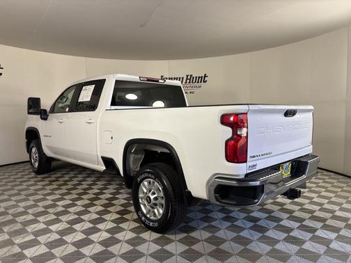 2024 Chevrolet Silverado 2500 LT