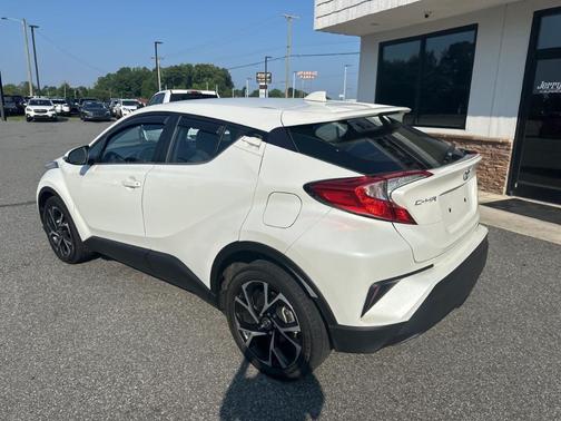 2020 Toyota C-HR XLE