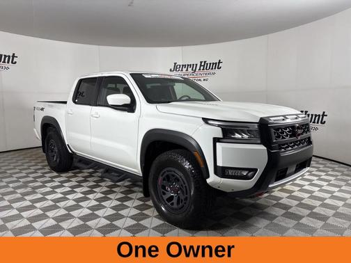 Glacier White 2025 Nissan Frontier PRO-4X