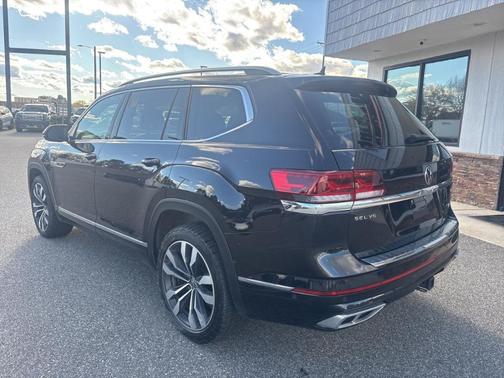 2022 Volkswagen Atlas 3.6L SEL Premium R-Line