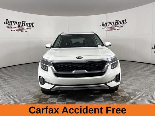 Snow White Pearl 2021 Kia Seltos SX