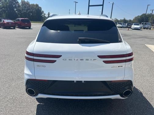 2024 Genesis GV70 3.5T Sport