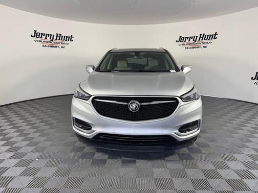 2020 Buick Enclave Essence