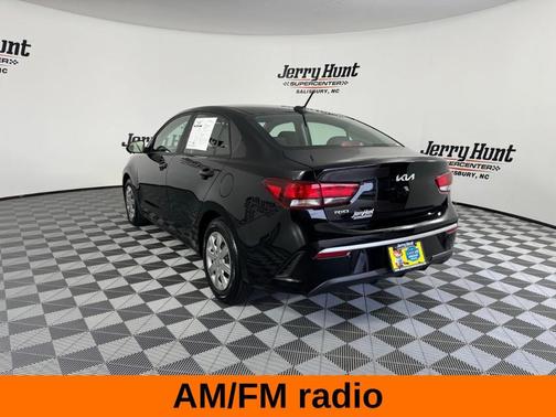 2022 Kia Rio LX