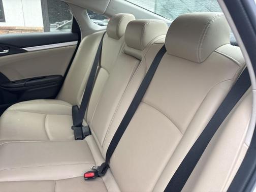 2018 Honda Civic EX-L