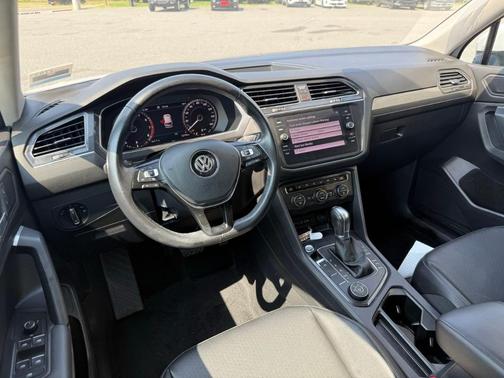2019 Volkswagen Tiguan 2.0T SEL