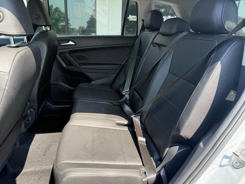 2019 Volkswagen Tiguan 2.0T SEL