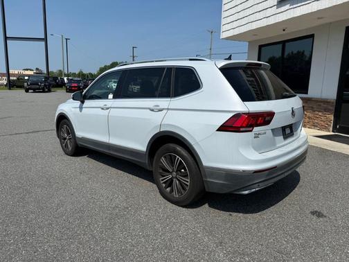 2019 Volkswagen Tiguan 2.0T SEL