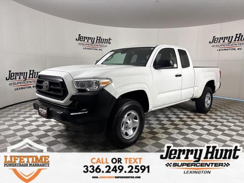 2022 Toyota Tacoma SR