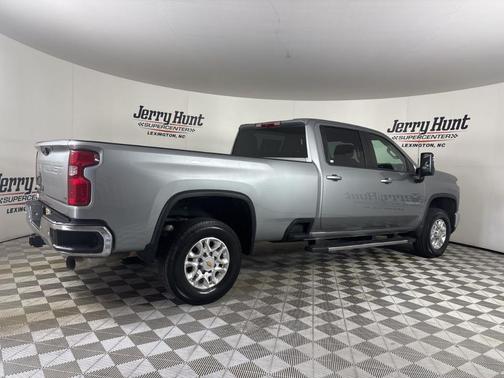 2024 Chevrolet Silverado 3500 LT