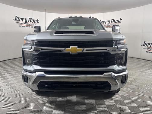 2024 Chevrolet Silverado 3500 LT