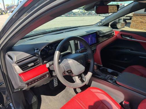 UNDERGROUND 2025 Toyota Camry XSE