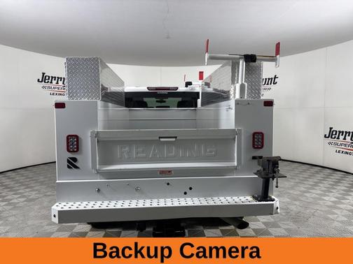 2022 GMC Sierra 2500 Pro