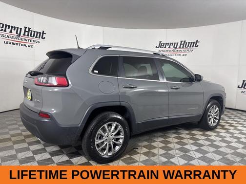 Sting Gray Clearcoat 2021 Jeep Cherokee Latitude Lux