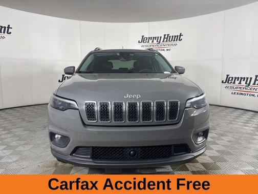 Sting Gray Clearcoat 2021 Jeep Cherokee Latitude Lux