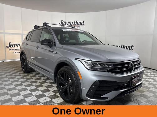 2024 Volkswagen Tiguan 2.0T SE R-Line Black