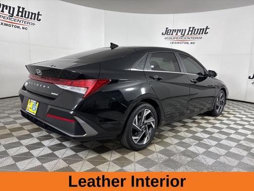 Black 2025 Hyundai ELANTRA Limited