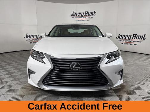 2017 Lexus ES 350 Base