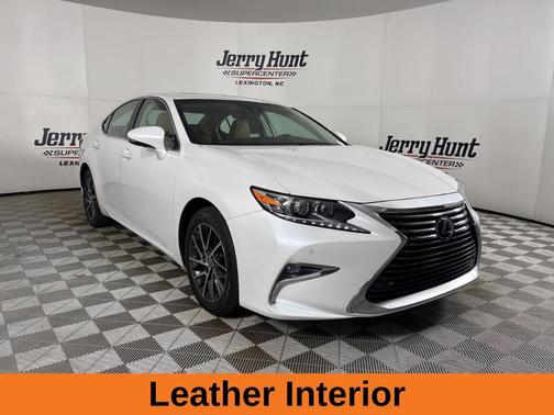 2017 Lexus ES 350 Base
