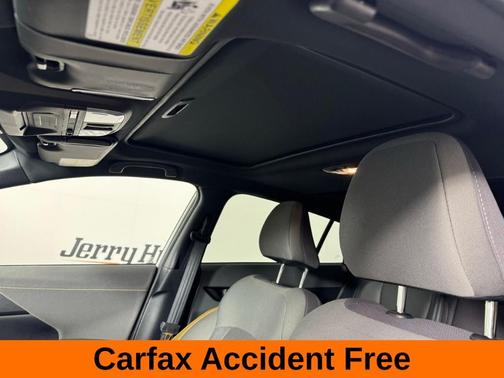 Crystal White Pearl 2024 Subaru Crosstrek Sport