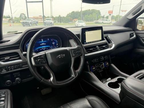 Black 2024 Chevrolet Suburban RST