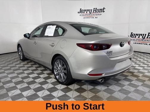 2025 Mazda Mazda3 FWD w/Preferred Package