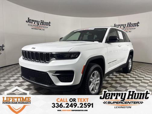 2023 Jeep Grand Cherokee Laredo