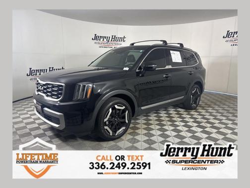 Ebony Black 2024 Kia Telluride S