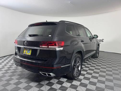 2021 Volkswagen Atlas 3.6 V6 SE w/ Technology R-Line