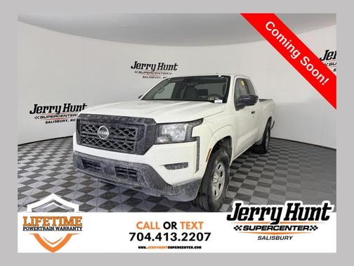 2022 Nissan Frontier S