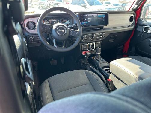 2024 Jeep Wrangler Sport