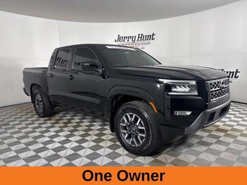 2024 Nissan Frontier SL