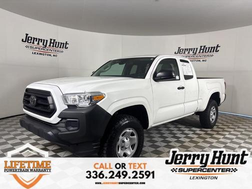 2022 Toyota Tacoma SR