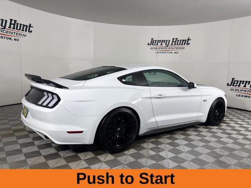 2017 Ford Mustang GT