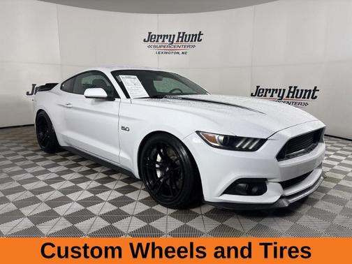 2017 Ford Mustang GT
