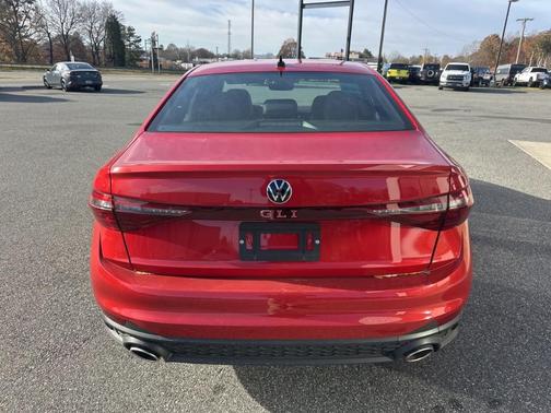 2025 Volkswagen Jetta GLI 2.0T Autobahn